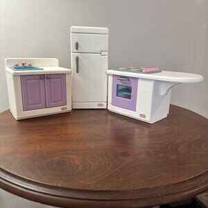 Vintage Little Tikes Dollhouse Kitchen Furniture Stove Sink Refrigerator